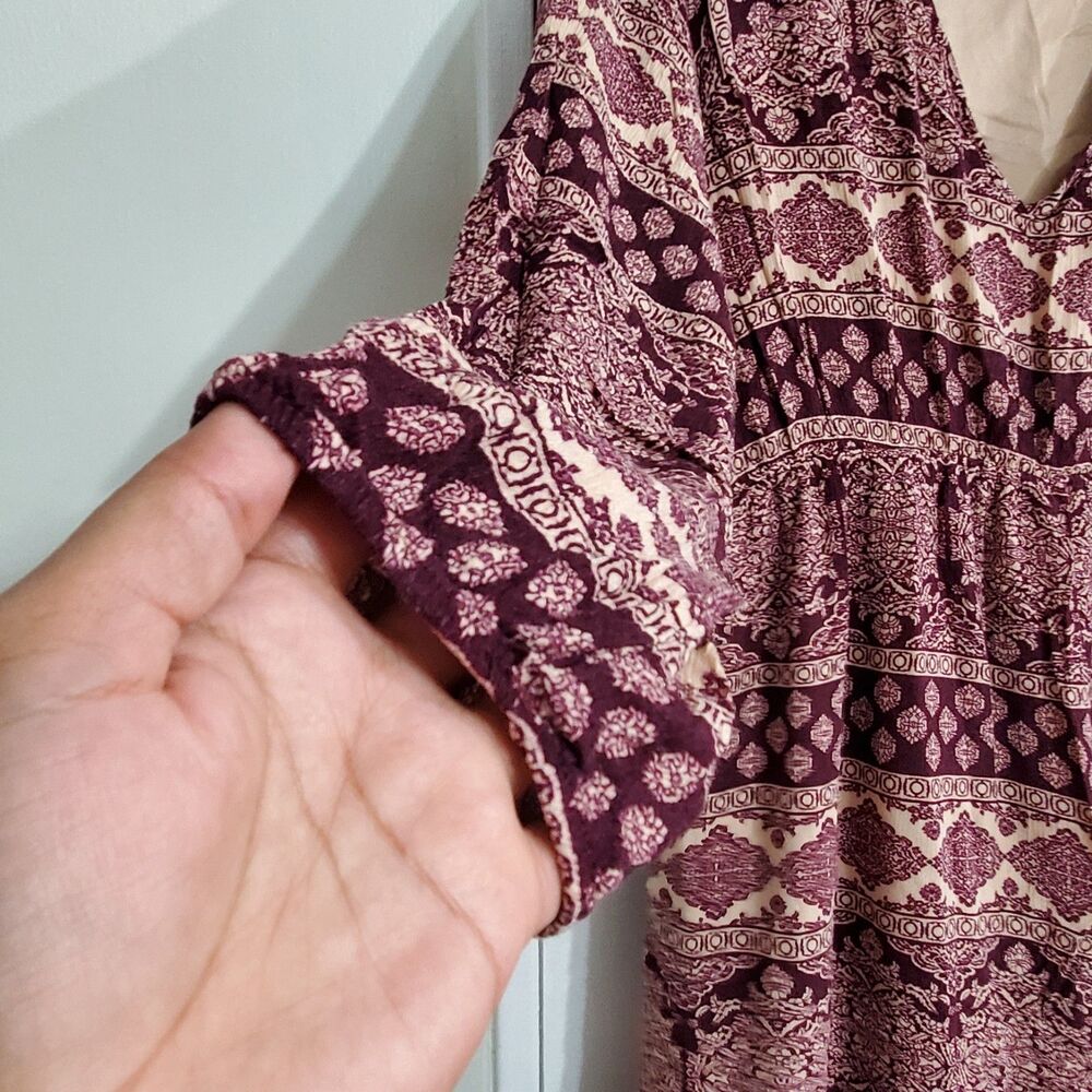 Chic Soul Women 2XL dress, V-Neck balloon sleeves with elastic cuffs.  SKU#A-118 - Picture 4 of 13
